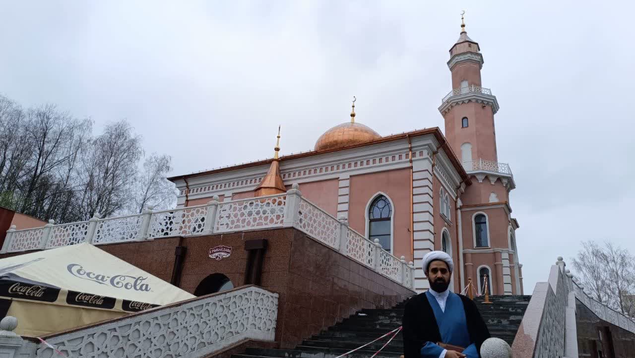 گفتگوی جالب طلبه ایرانی با مفتی بلاروس