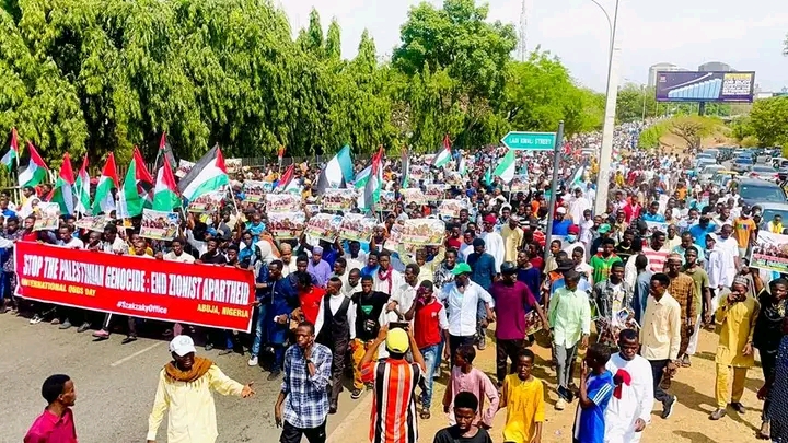Yadda Aka Gudanar Da Gagarumar Muzaharar Da Qudus Ta Shekarar 1445BH A Birnin Tarayyar Nijeriya Abuja + Hotuna