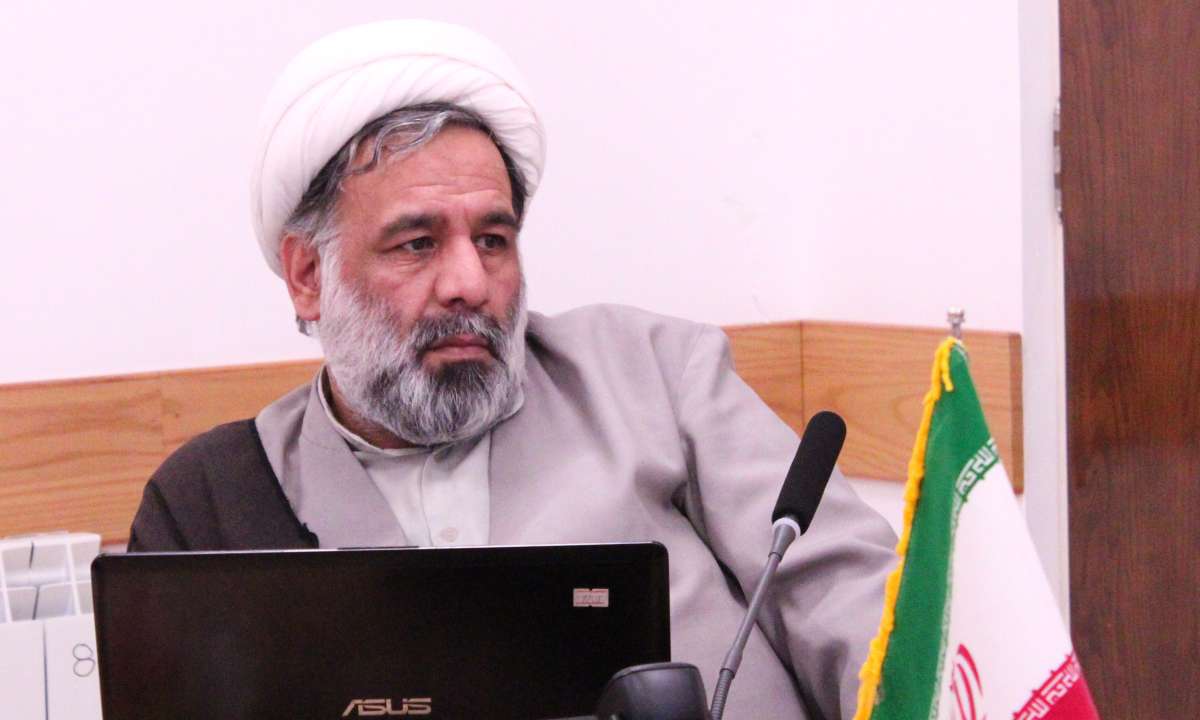 حقانی فضل: همراهی ایمان و عمل صالح، انسان را در وادی ایمان نگه می‌دارد