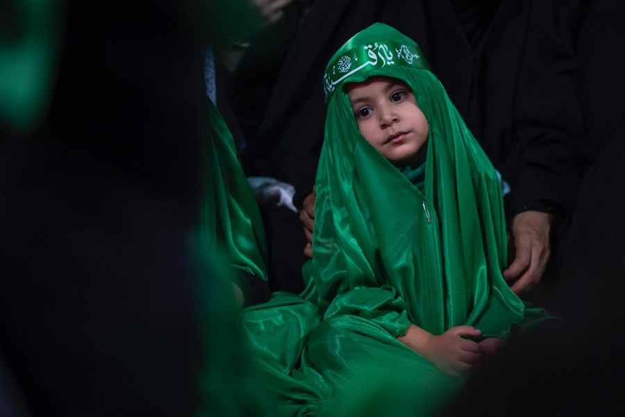 تنظيم أكبر سفرة باسم السيدة رقية(عليها السلام) في منطقة بين الحرمين + صور