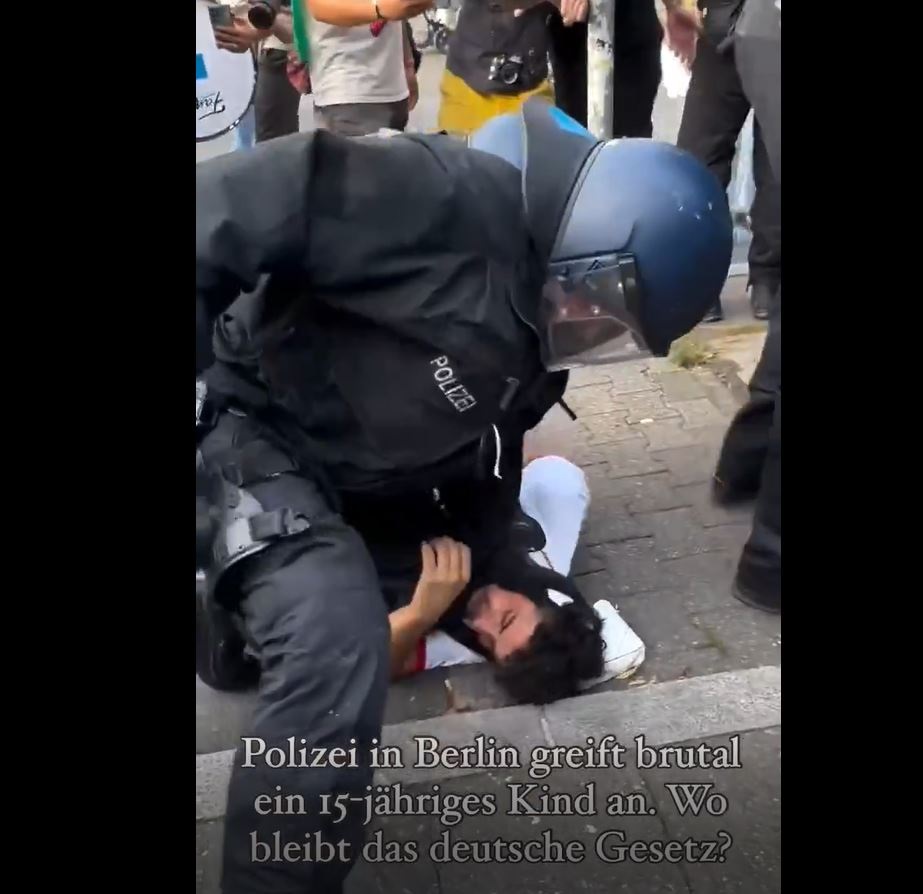 ویڈیو | جرمنی: اسرائیلیوں کے ہاتھوں فلسطینیوں کی نسل کُشی پر احتجاج کرنے والے لڑکے پر جرمن پولیس کا تشدد