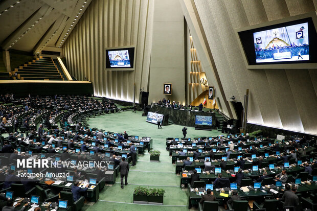ناوی وەزیرانی ئێران بۆ وەرگرتنی دەنگی پەرلەمان ڕاگەیێندرا