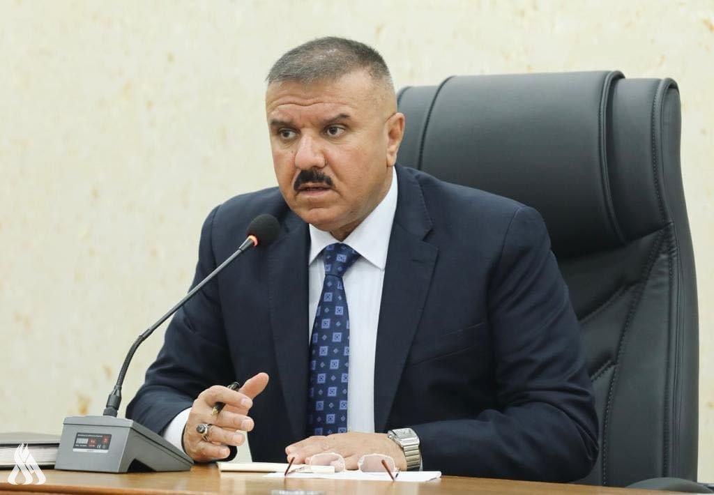 وزير الداخلية العراقي يتفقد منفذ سفوان في البصرة لتأمين زيارة الأربعين