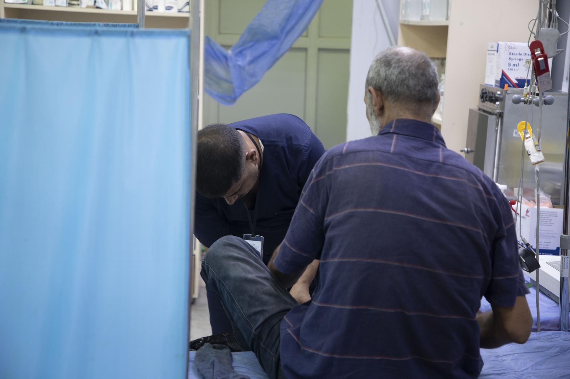 Medical affairs of Al-Abbas shrine continues to implement its plan for Ziyarat Arbaeen (+Photos)