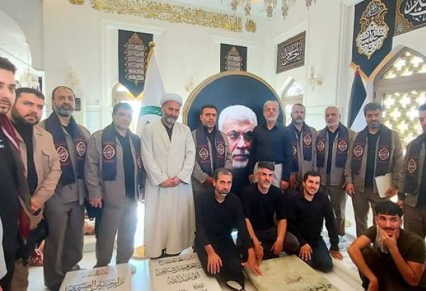 Iranian Qaris hold Quranic program at Al-Muhandis tomb in Iraq