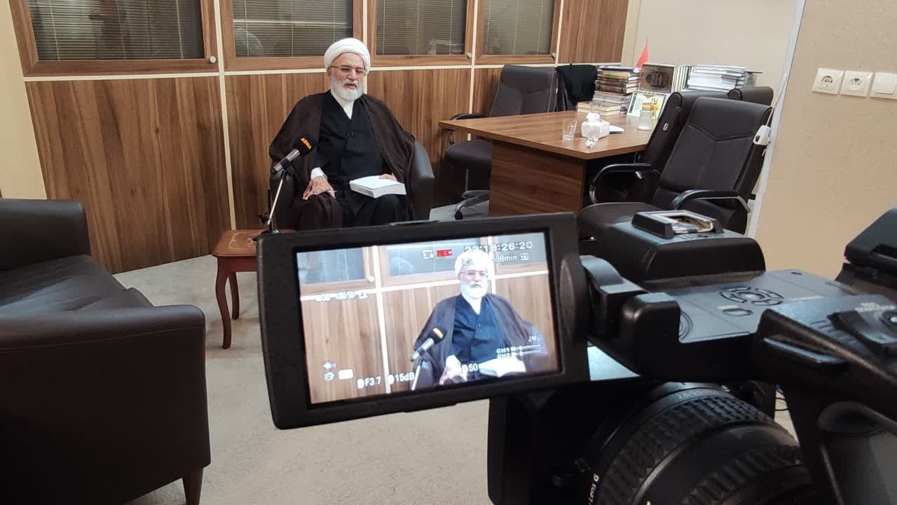 نویسندۀ کتاب «البلاغ المبین فی زیارة الاربعین» در گفت‌وگو با ابنا: زائران در عبارات گهربار و مفاهیم ارزشمند زیارت اربعین دقت و تأمل کنند