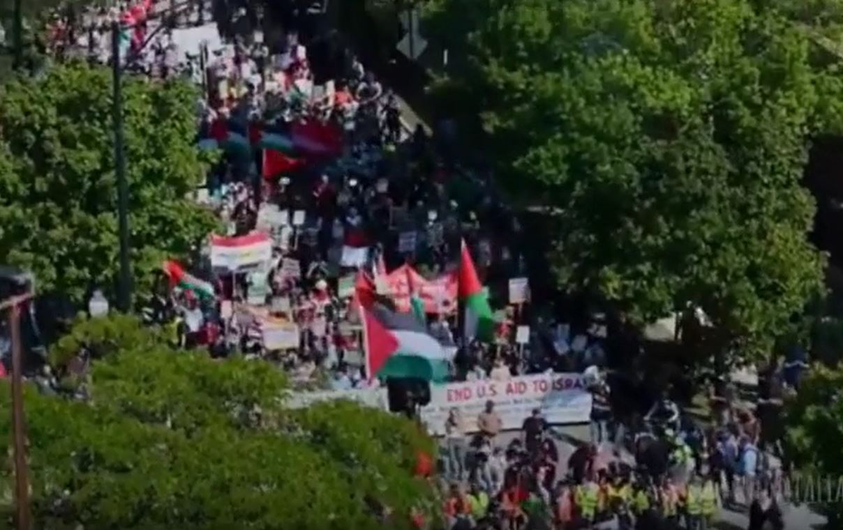 Video: Massive pro-Gaza rally in Chicago, US