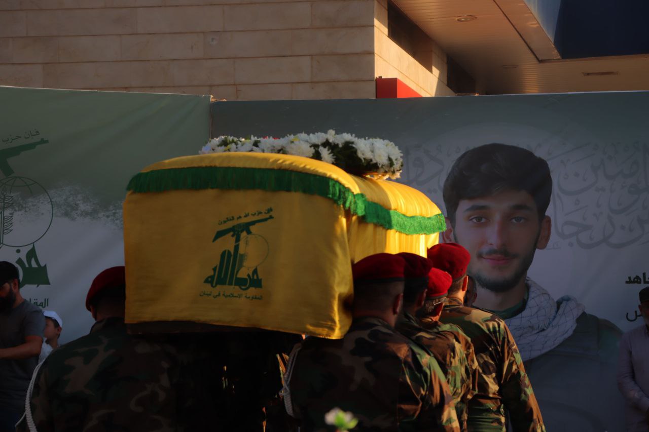 Video: Funeral procession of two Hezbollah martyrs "Hassan Qadouh" and "Hussain Mohammed Mustafa"