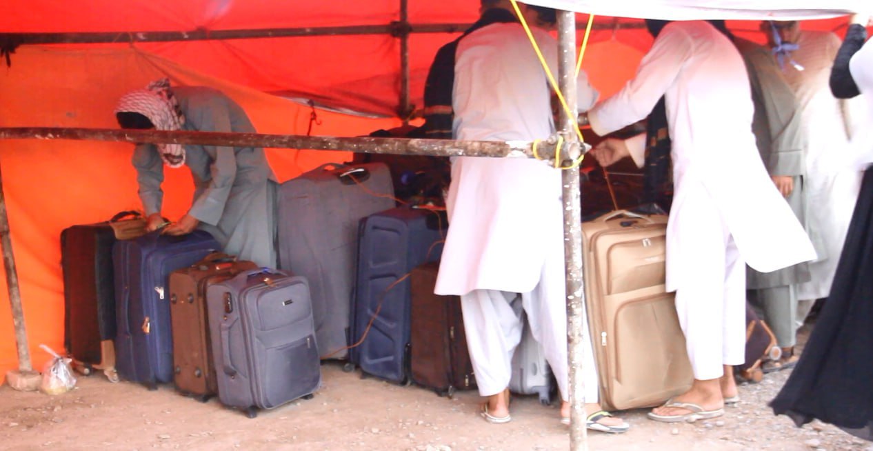 Photos: People of Herat serving first convoy of Afghan Arbaeen pilgrims