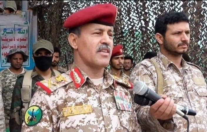 وزير دفاع حكومة صنعاء: ردنا سيكون استراتيجياً وحاسماً.. وسنتصدى للتحشيدات الأميركية