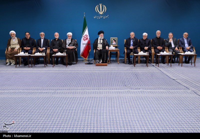 Ayatullah Khamenei Desak Terobosan Iran dalam Teknologi AI