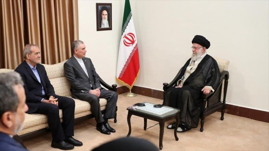 Le dirigeant iranien prône un renforcement des liens avec le Turkménistan