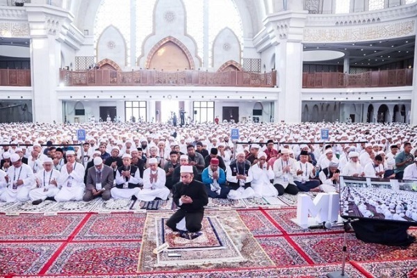  تجمع لـ24 ألف حافظ للقرآن في ماليزيا