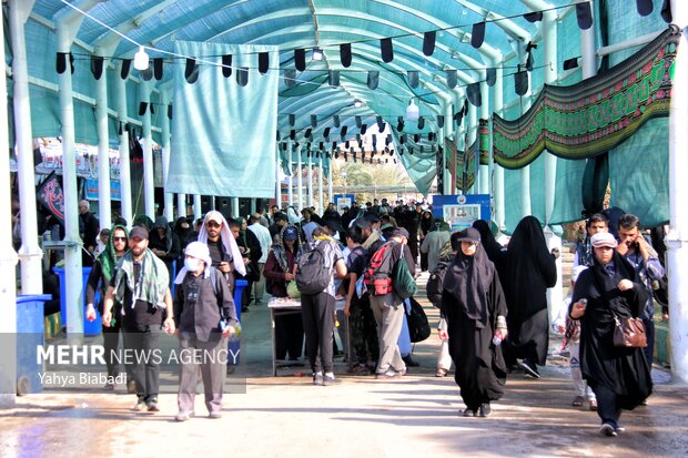 پێش بینی هاتوچۆی 2 ملیۆن زیارەتکار لە سنووری کرماشانەوە بۆ عێراق/ژێرخانەکان ئامادەیە