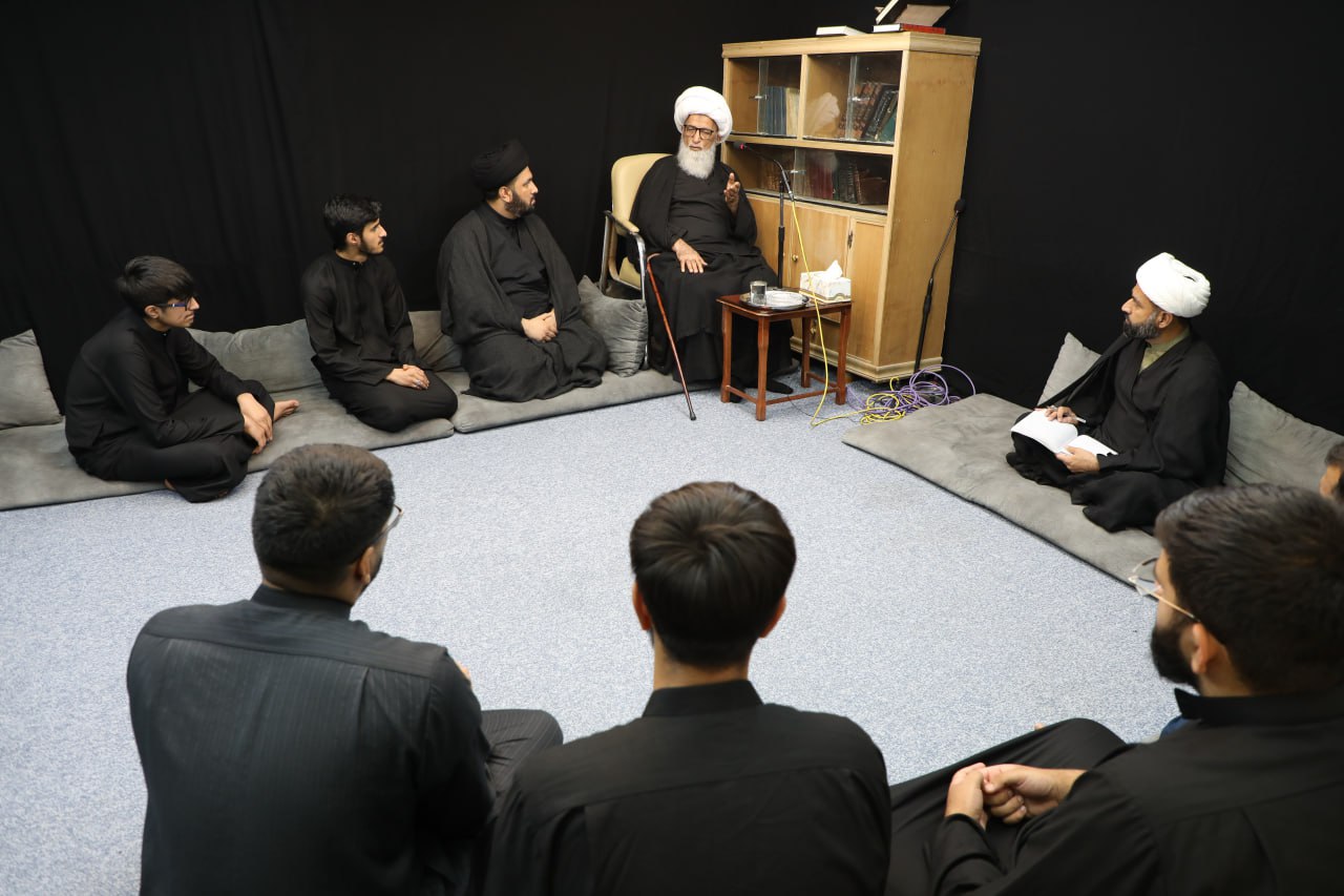 آية الله النجفي: محو الذنوب أولى خطوات الإنتماء للنبي الأعظم وأهل بيته الأطياب ‏الأطهار
