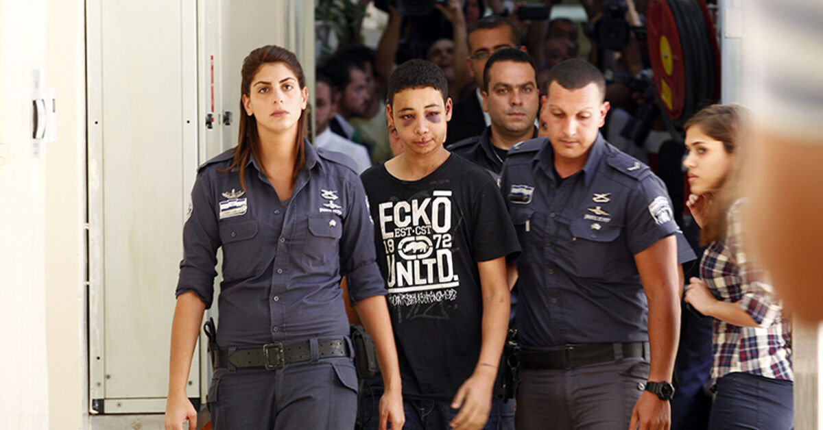O regime sionista prende 690 crianças palestinas