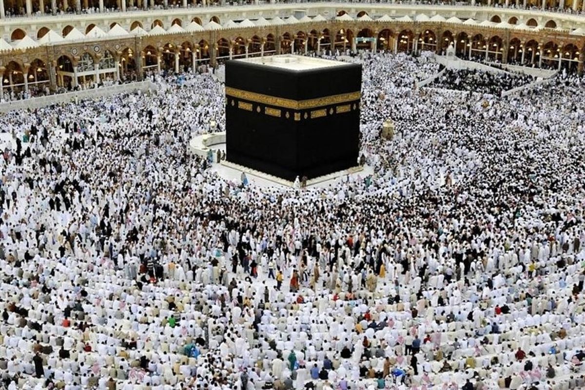 1877 زائر گیلانی به حج عمره اعزام شدند