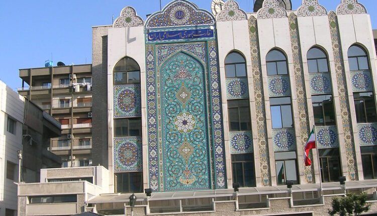 İran'ın Şam Büyükelçiliği faaliyetlerine başlayacak