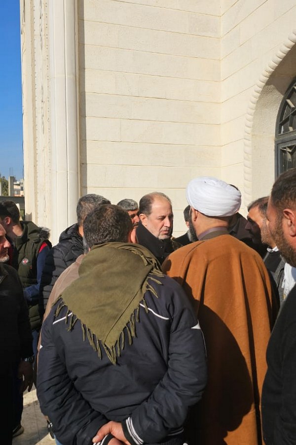 مدير مكتب السيد السيستاني في لبنان: سنقدم للنازحين السوريين قسائم معونات انسانية متنوعة + صور