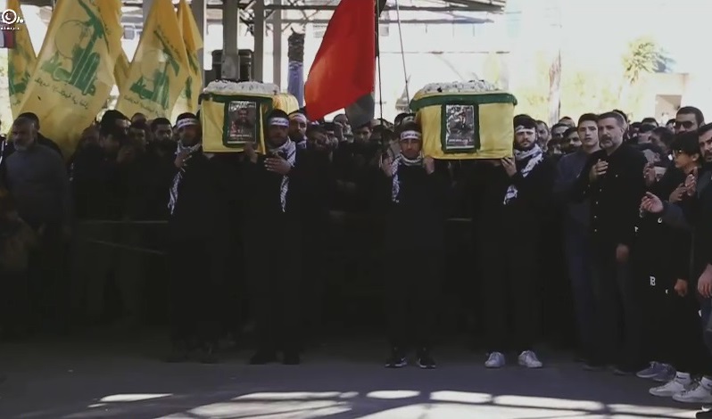 ویدیو | تشییع پیکر مطهر ۲ شهید حزب‌الله در شهرک «دیر قانون» لبنان 