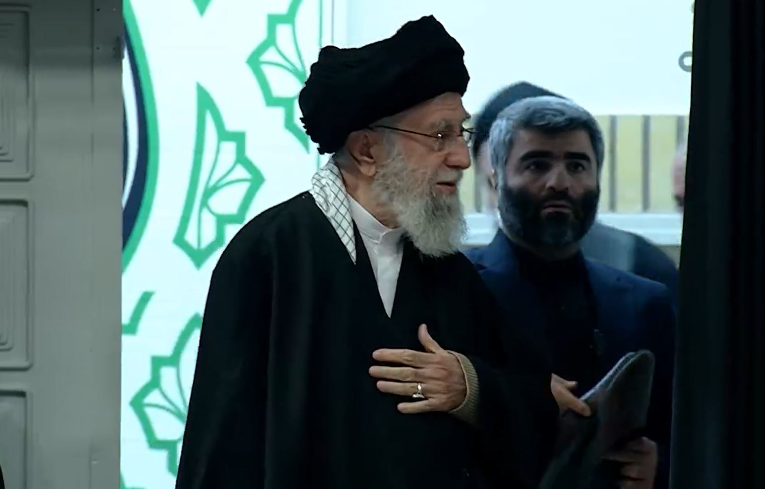 Video: Moment Imam Khamenei attends first night of mourning ceremonies on martyrdom of Lady Fatima 