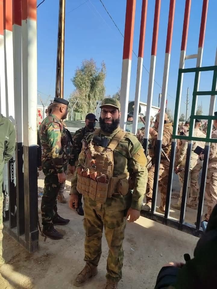 السلطات السورية تنشر لأول مرة قوات عسكرية نظامية في منفذ البوكمال السور