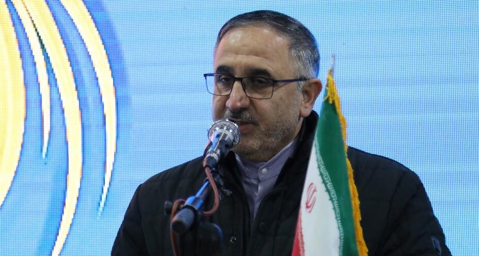 هنر باید در خدمت نظام جمهوری اسلامی باشد