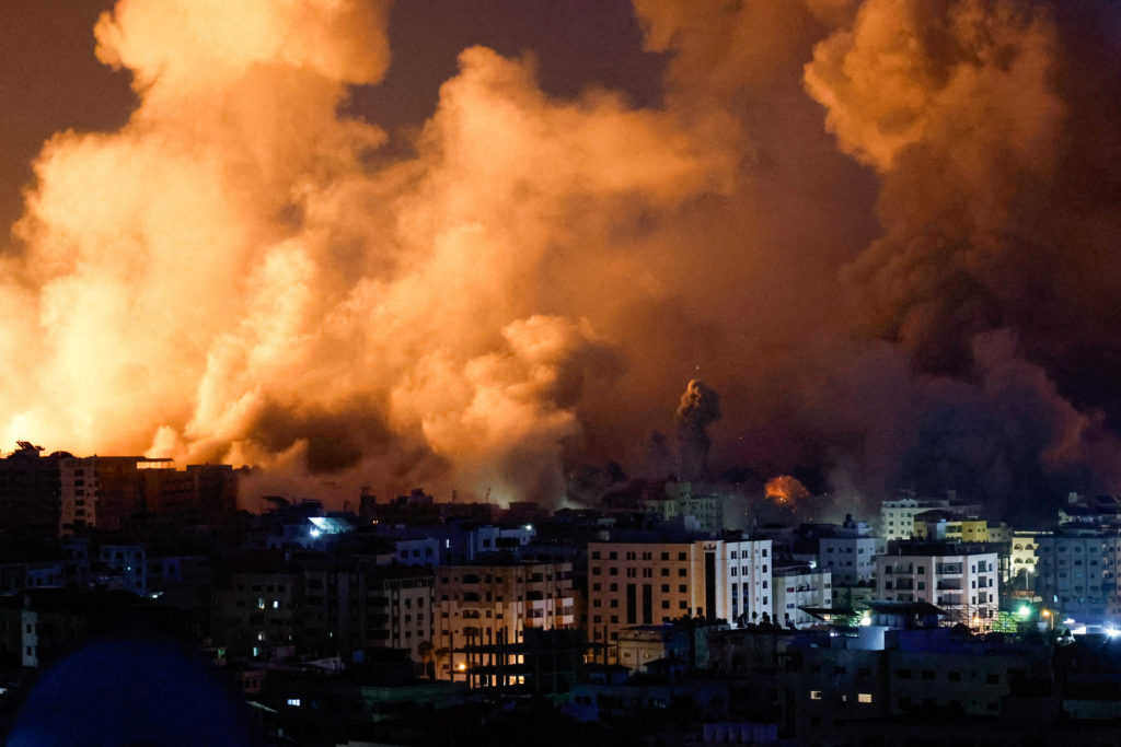 Zionist regime launches 17 attacks on Gaza Strip; kills 31 people in one day