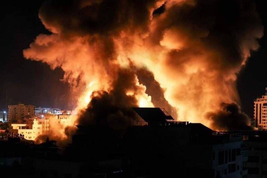 US warplanes hit Yemeni capital