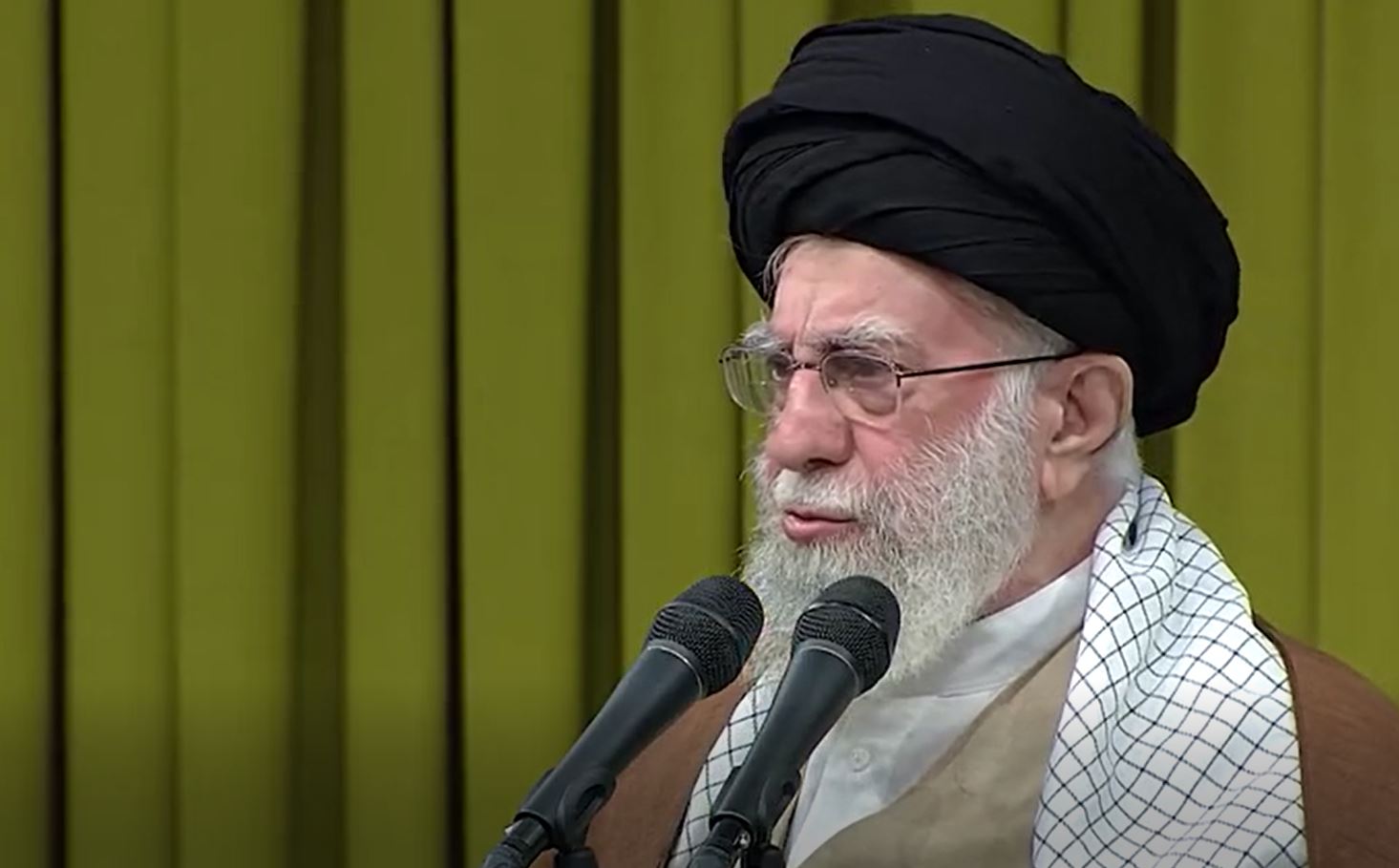 Video / Imam Khamenei: "I predict a strong honorable group will emerge in Syria"
