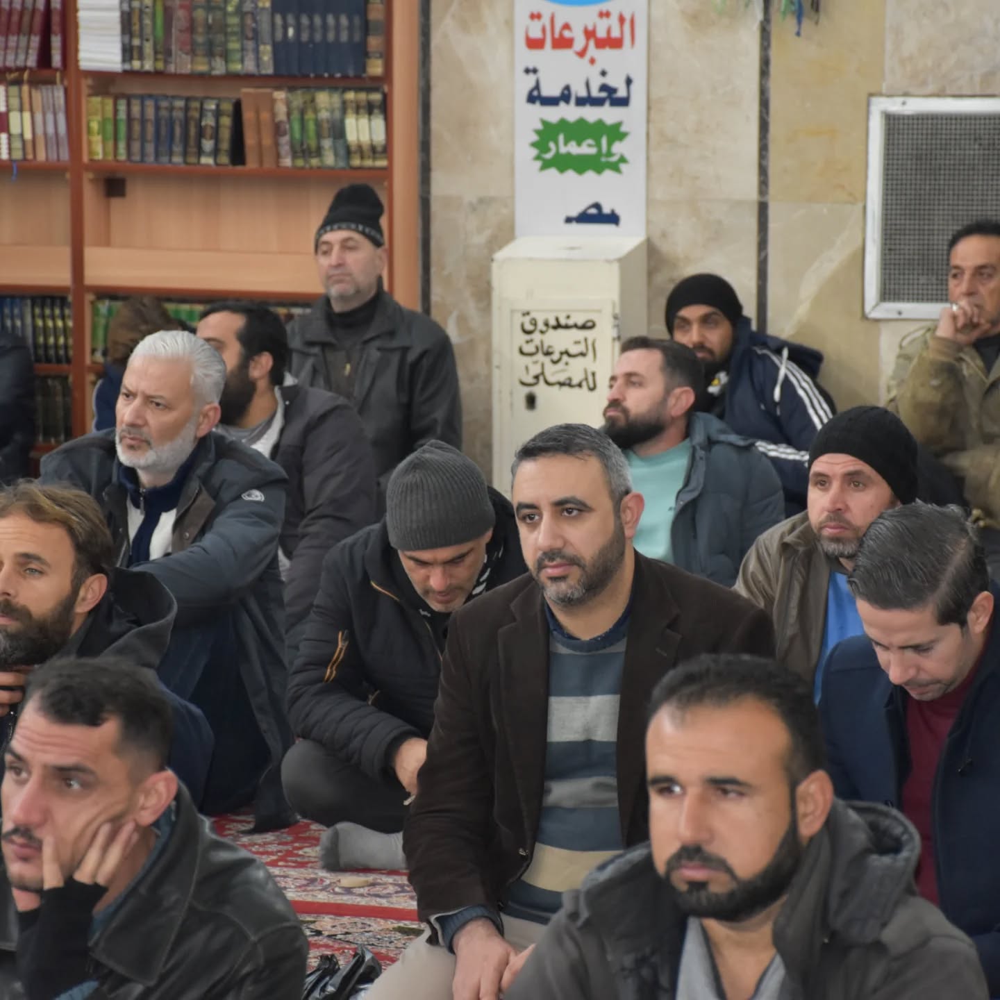 Photos: Friday prayers of Syrian Shiites at Hazrat Zainab Holy Shrine