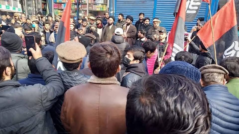 Video / Photos: Massive march in Gilgit, Pakistan in solidarity with oppressed Shia Muslims of Parachinar