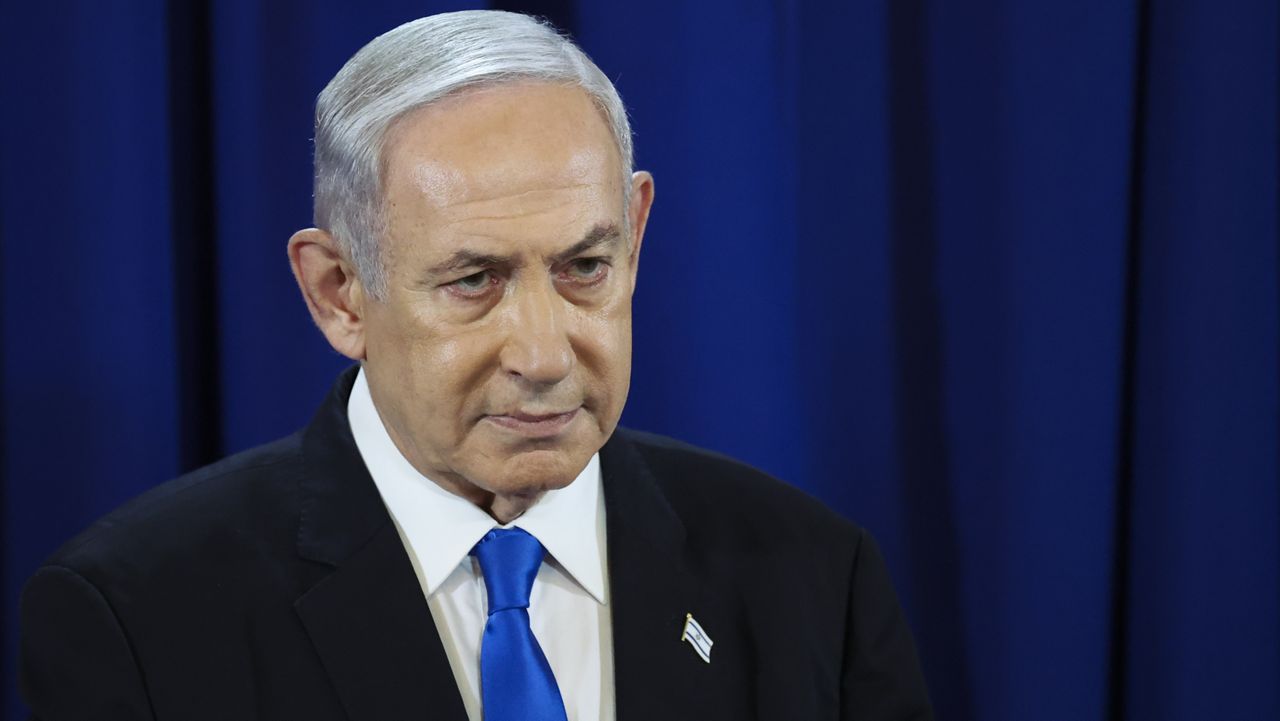 Mother of Zionist captive calls Netanyahu ‘terrorist’