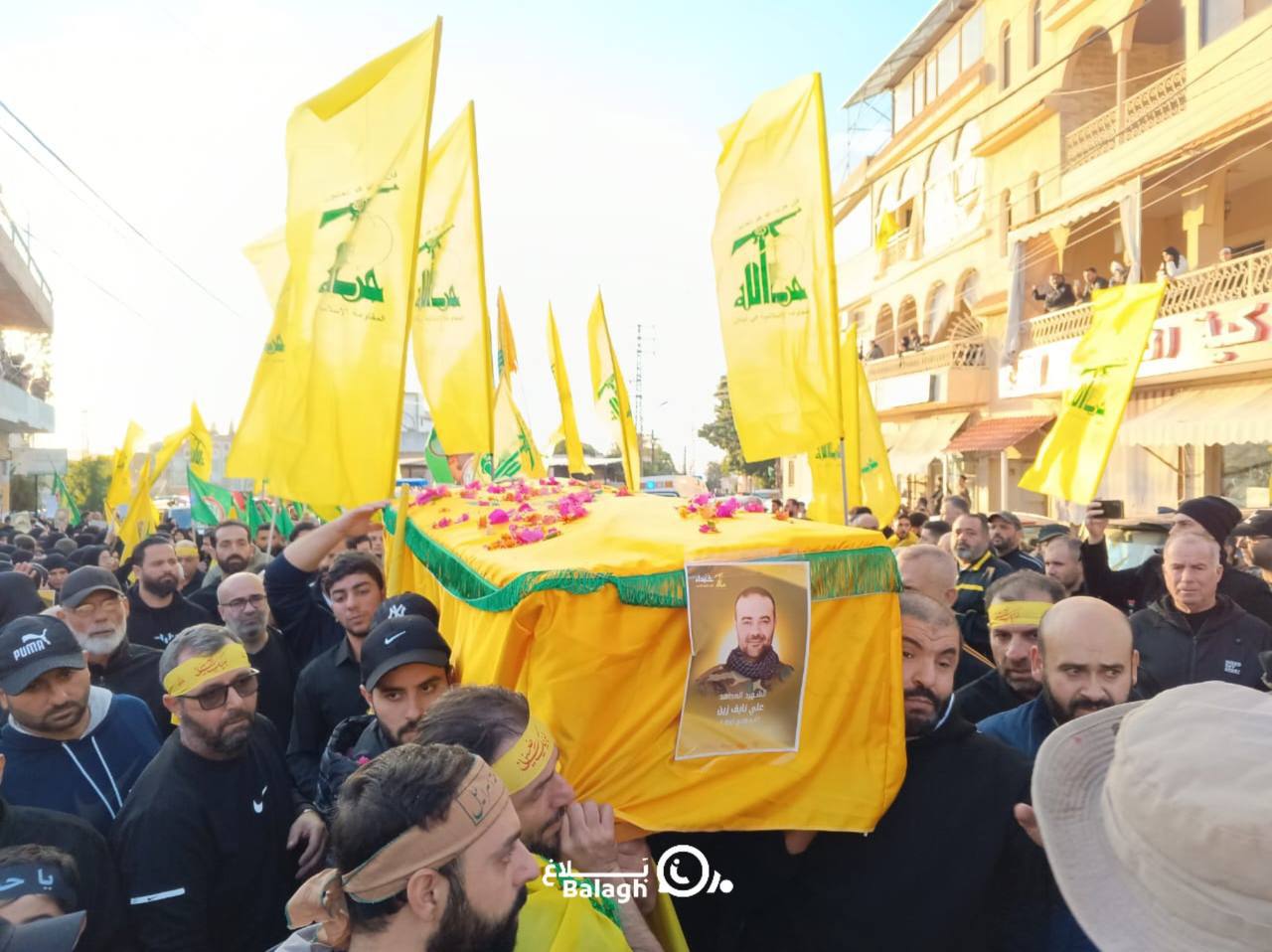 Ливанда Һизбуллаһын даһа 6 шәһидинин ҹәназәси дәфн едилди / Видео
