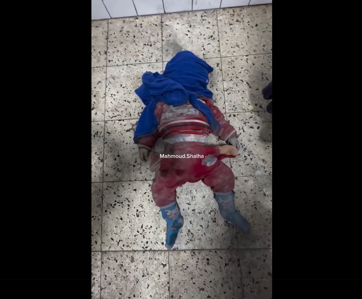 Sensitive Video: Palestinian infant martyred in terrorist Israeli bombing of residential house in Gaza 