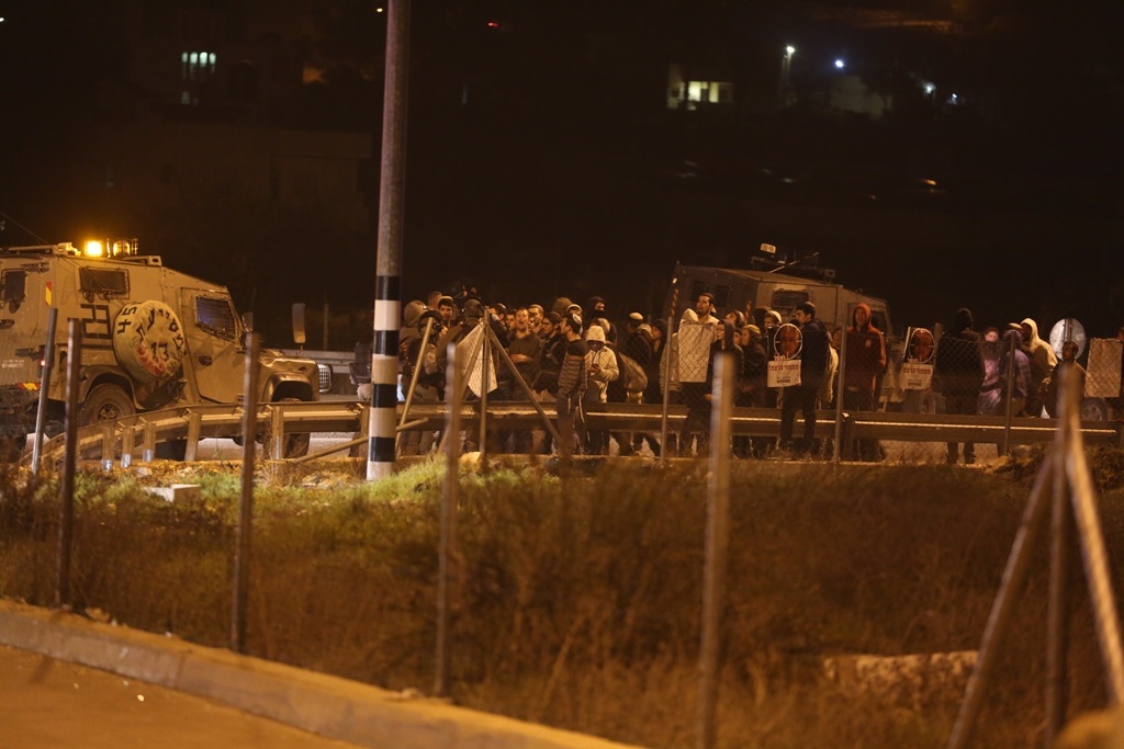 Extrmist Jewish settlers kidnap and assault Palestinian in West Bank