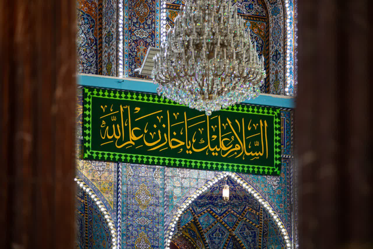 عکس خبری | حرم مطهر امام حسین(ع) در سالروز ولادت امام محمدباقر(ع) سبزپوش شد