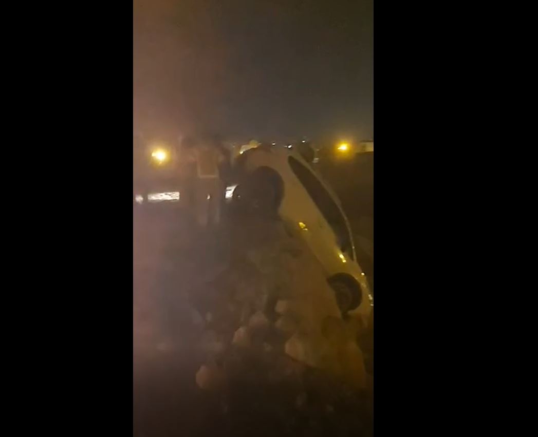 Video: Injuries in a traffic accident in Beersheba due to panic after Yemeni missile attack