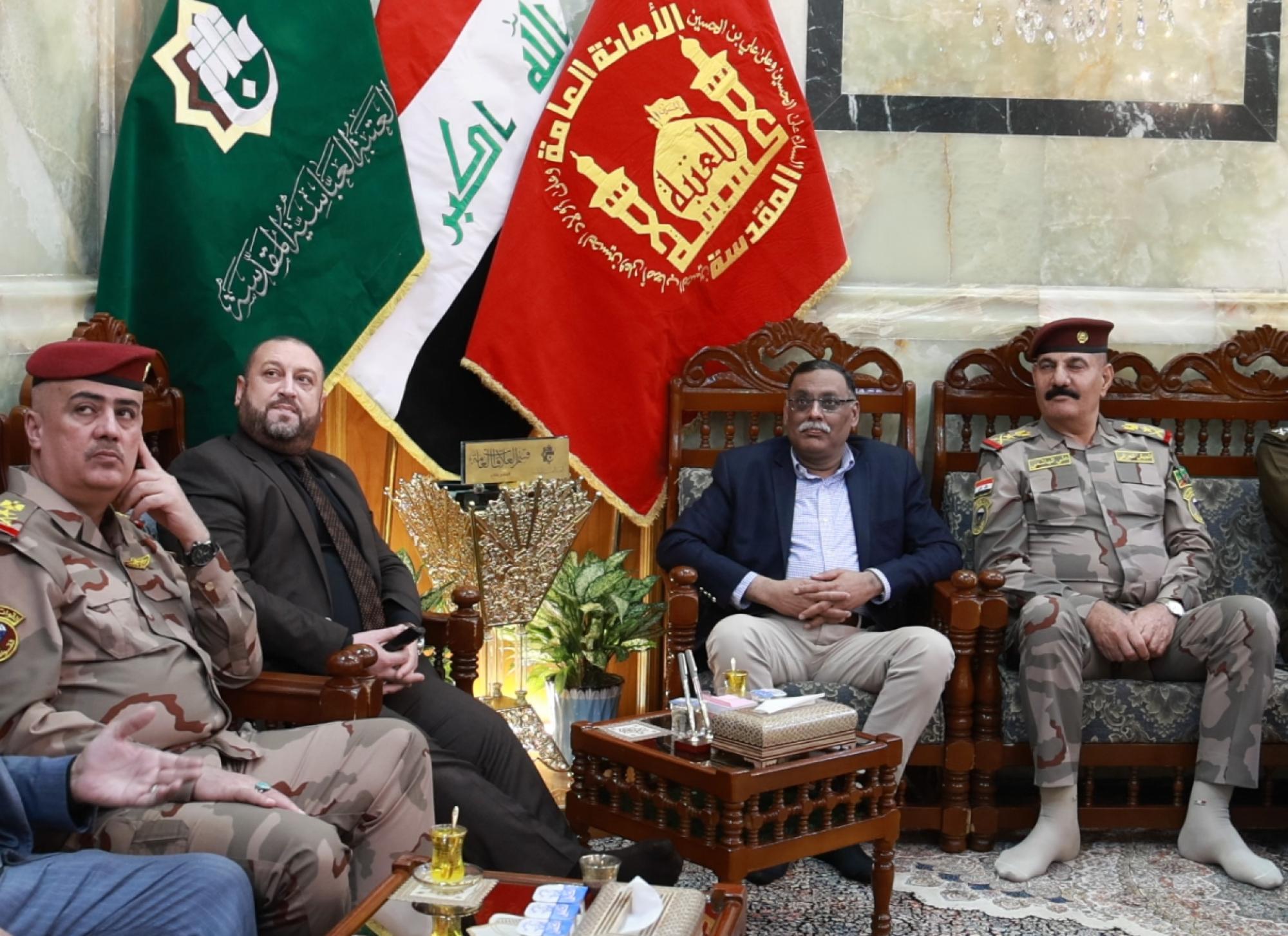 رئيس أركان الجيش الباكستاني يشيد بمشاريع العتبة العباسية وخدماتها المقدمة للزائرين + صور