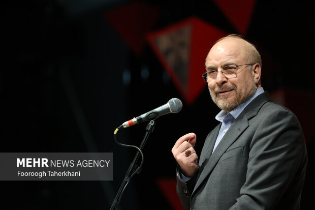 قالیباف: لە پێناو ئاسایشی ئۆمەی ئیسلامی چووینە عێراق و سووریا