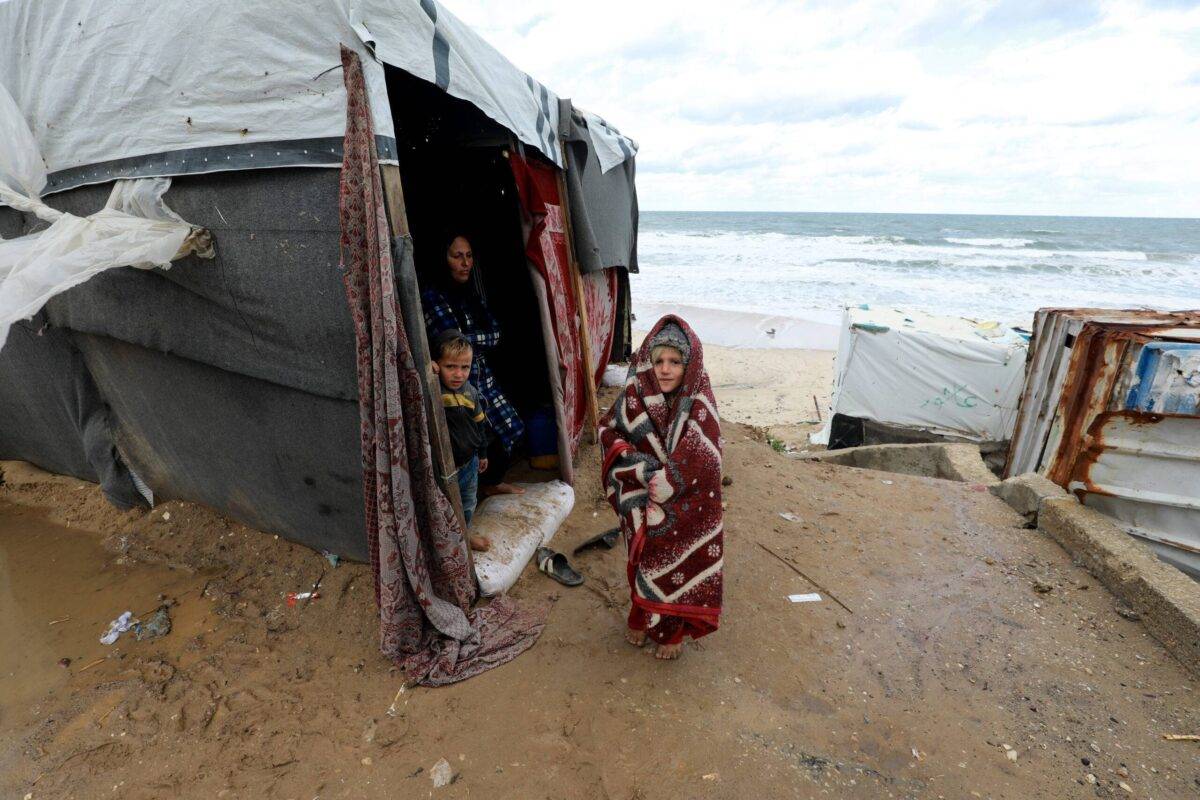 UN sounds alarm about 1 million displaced Gazans facing extreme winter cold