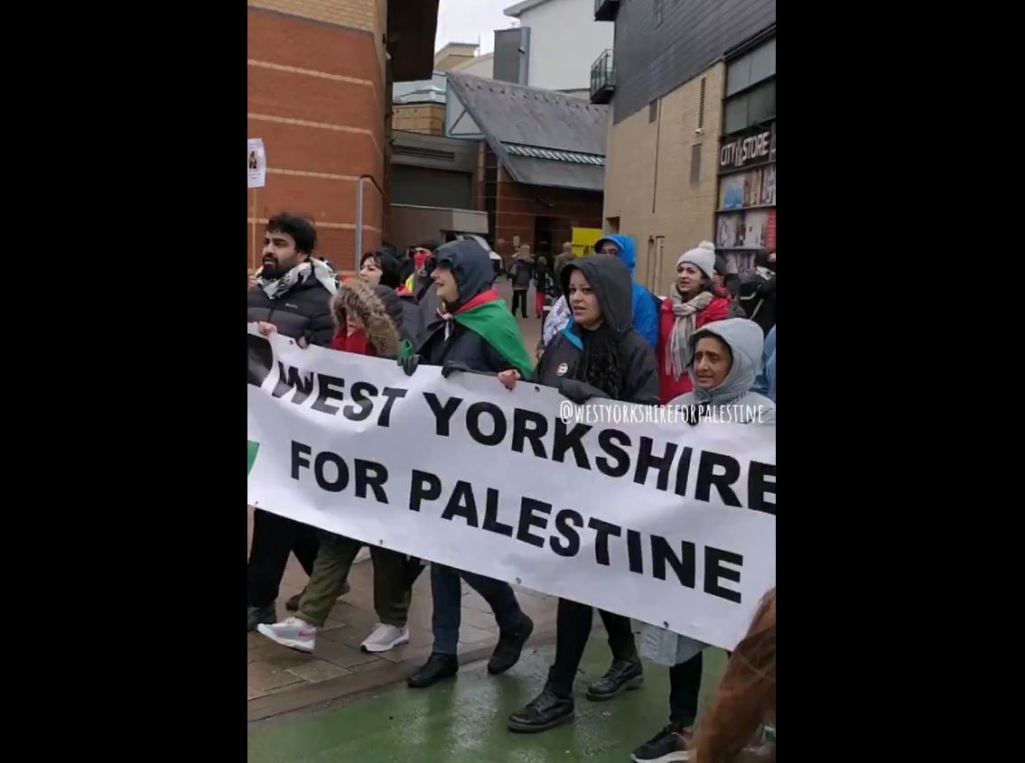 Video: Pro-Palestine rally outside BBC Yorkshire, to protest twisting truth on Israeli genocide in Gaza