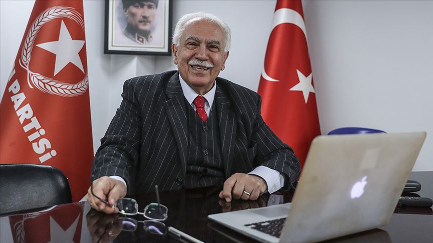 Doğu Perinçek İran Devrimi'nin 45. zafer yıldönümünü kutladı