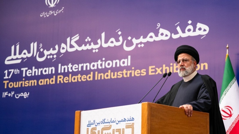 Si apre la 17a Fiera Internazionale del Turismo di Tehran