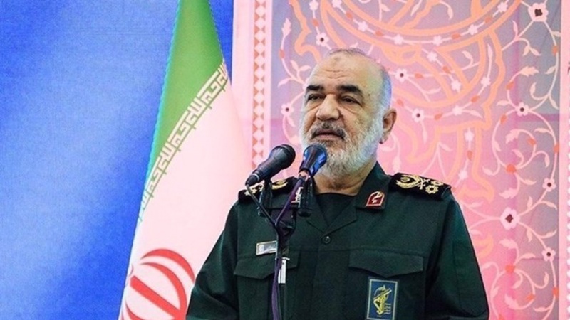 Iran, lanciato missile balistico da una nave da guerra dell'IRGC