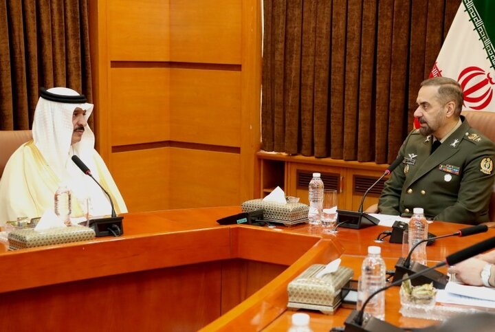 سعودی سفیر کی وزیر دفاع سے ملاقات: سعودی عرب کے ساتھ دفاعی تعاون پر مذاکرات کے لئے تیار ہیں۔۔۔ ایران