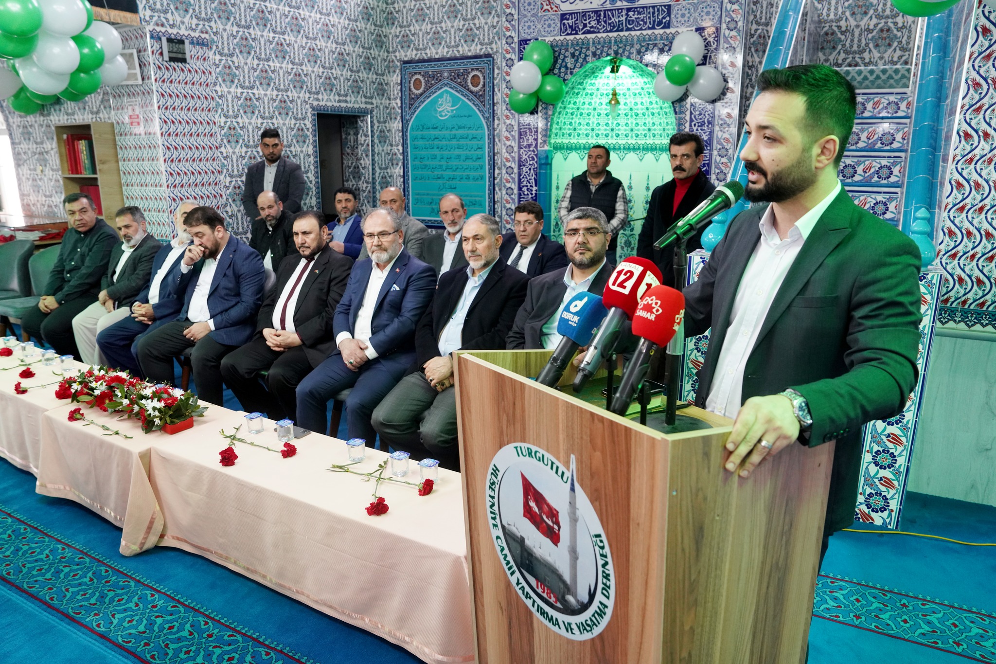 إقامة حفل بهيج بمناسبة ولادة الامام الحسين(ع) وأخيه العباس(ع) في "تورغوتلو" التركية