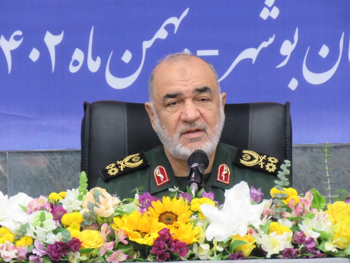 دوژمن لە هاوکێشەی جیهانی و ناوچەییدا ئێرانی بۆ ناسڕدرێتەوە