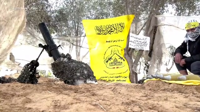 فيديو | عملية الإستحكام المدفعي بقذائف الهاون على نقطة دعم لوجستي للعدو وسط قاطع خانيونس