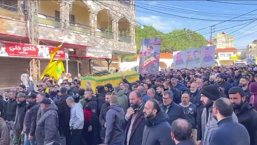 فیديو | تشييع الشهيد المجاهد إبراهيم مستراح بموكب حاشد في بلدته ‎الطيبة في جنوب لبنان